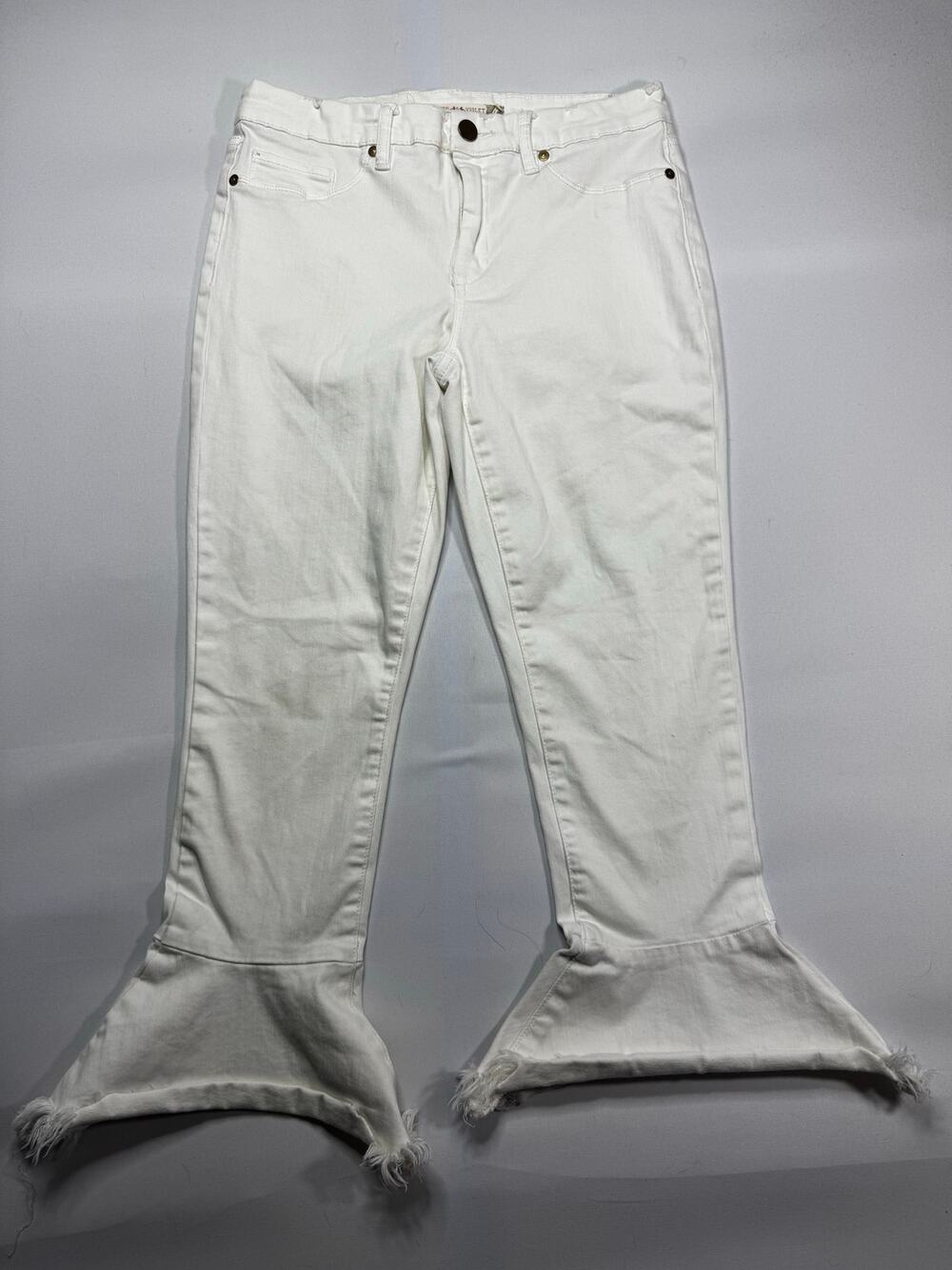 Chelsea & Violet Women's Cropped Tulip Flare White‎ Denim Jeans - Size 29x25